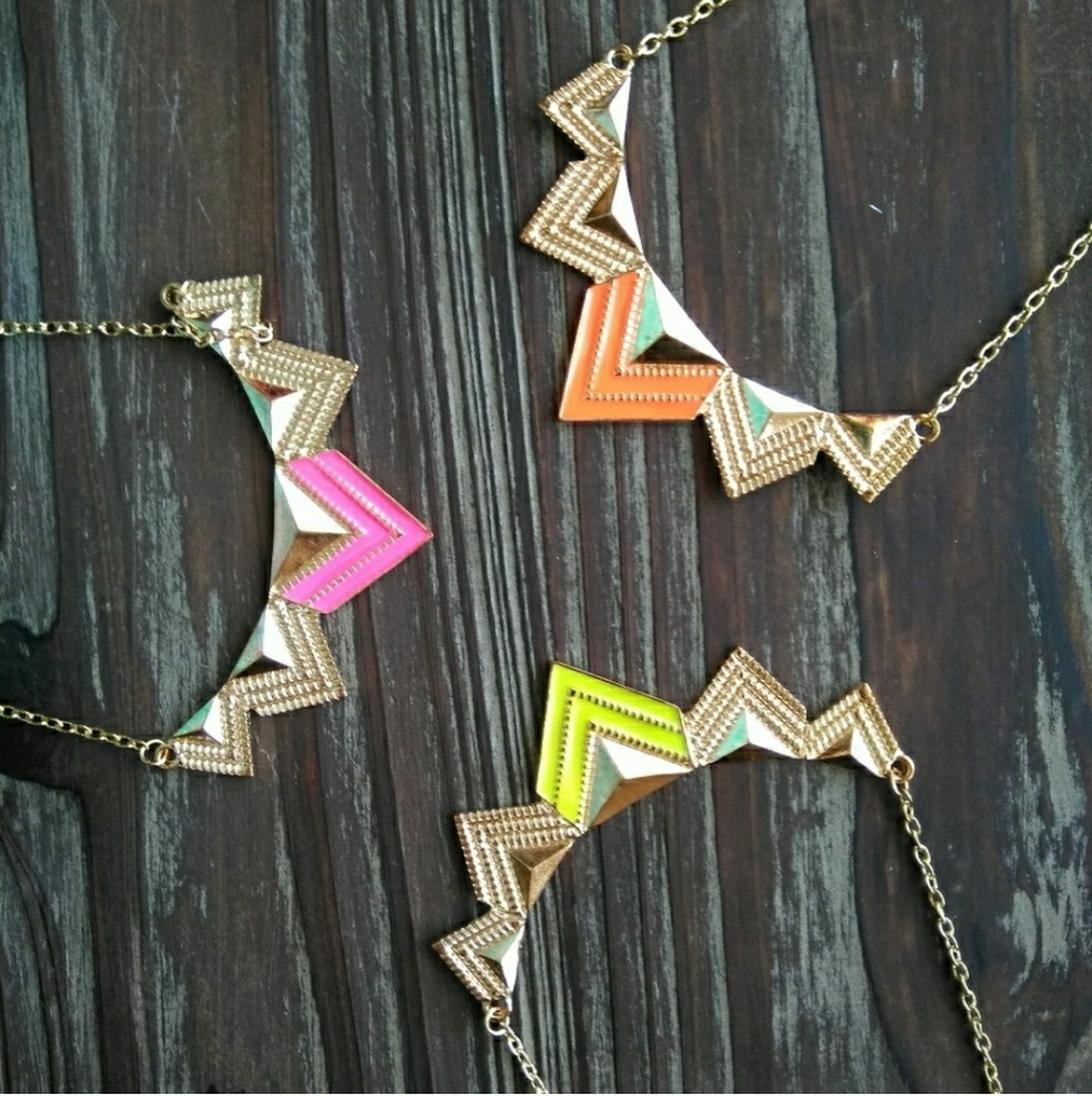 Necklace - Picture 2 of 2